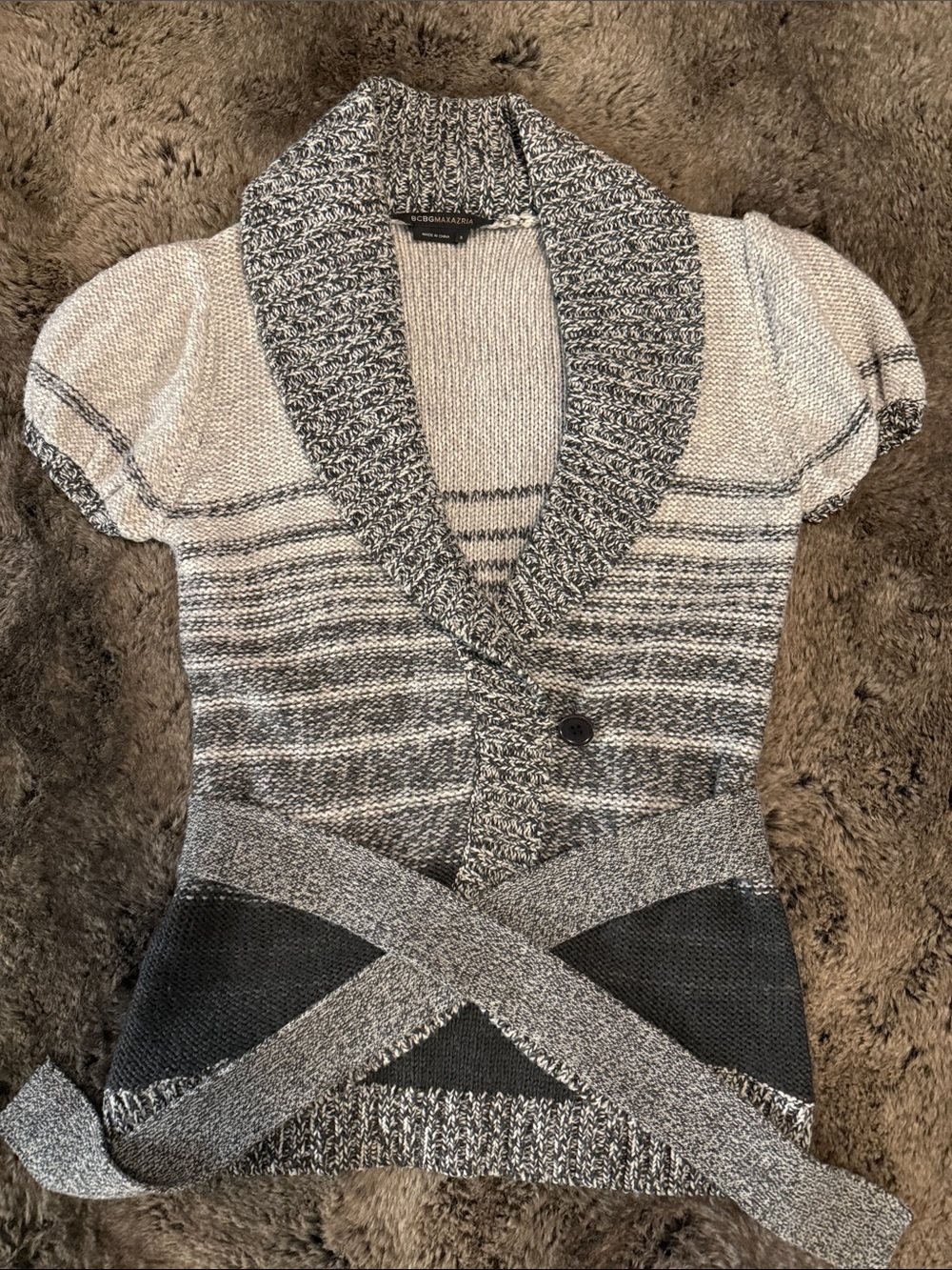 BCBGMaxAzria Gray Marled Short-Sleeve Shawl-Collar Wrap Cardigan